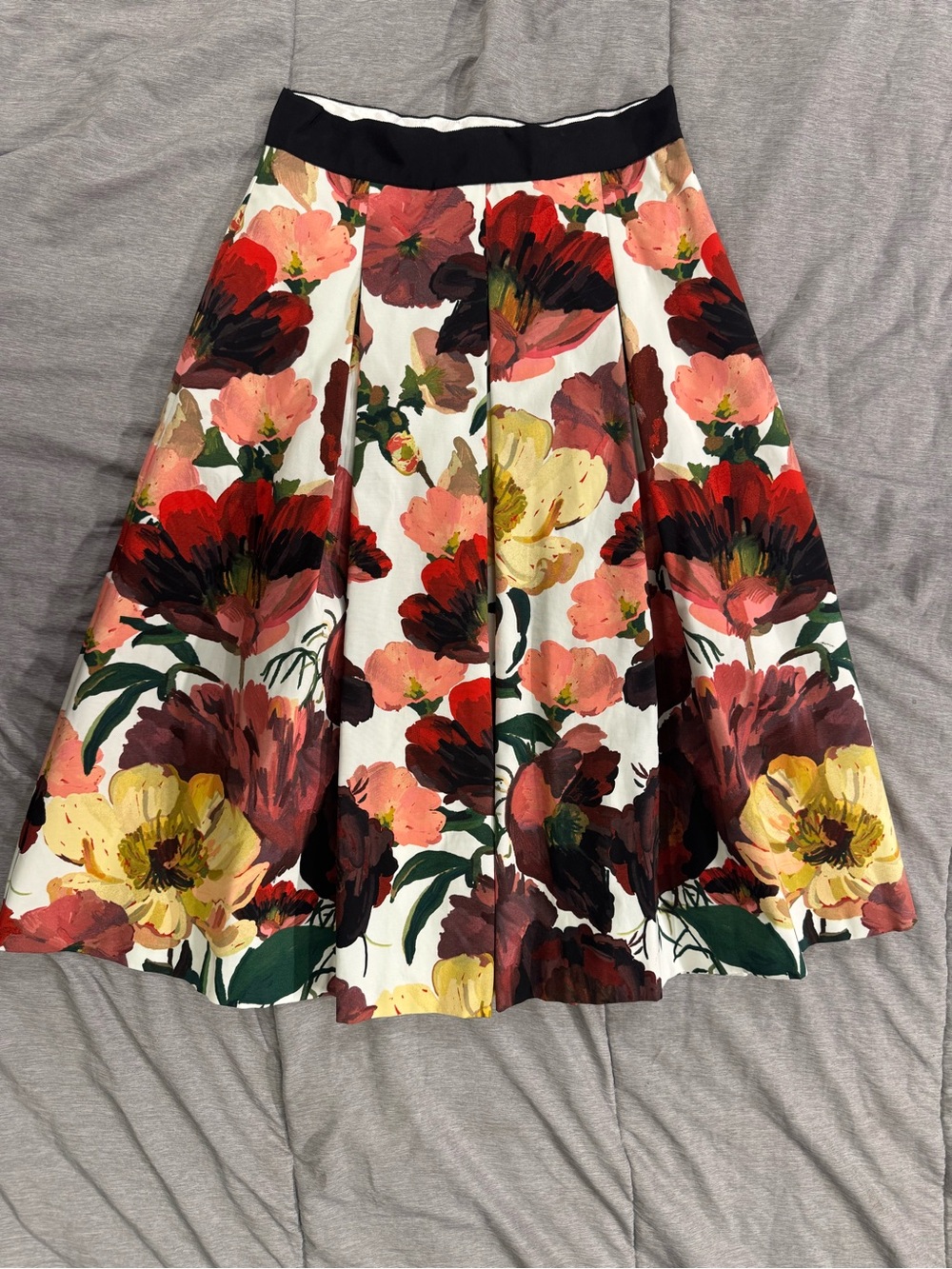 White House Black Market Floral A-Line Skirt